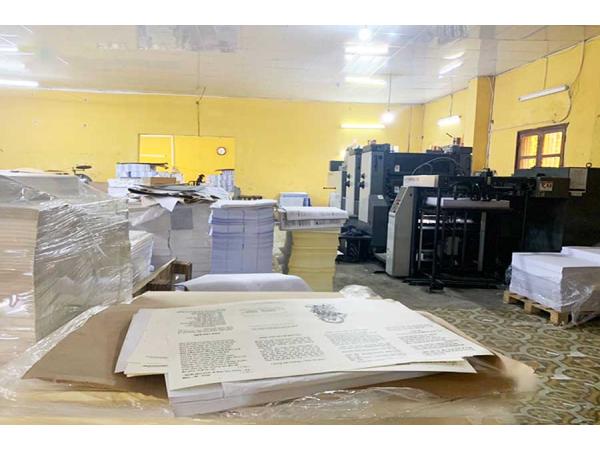 In sách không phân biệt số lượng