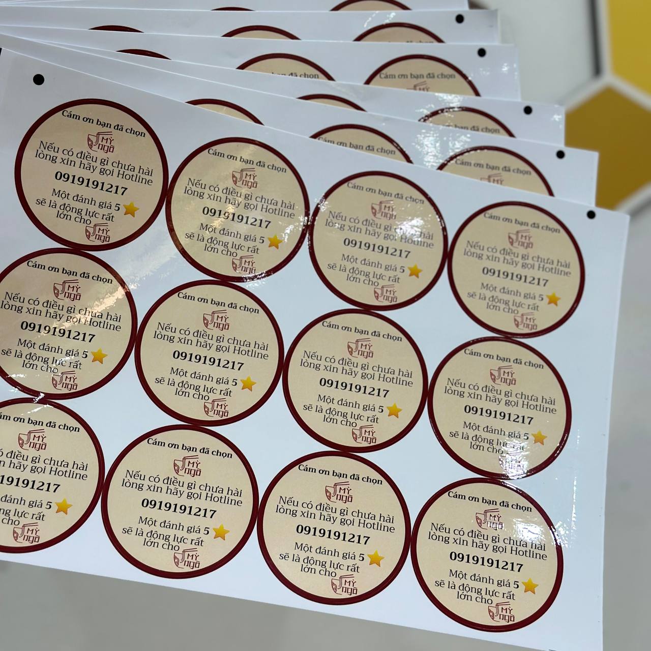 In tem nhãn – decal